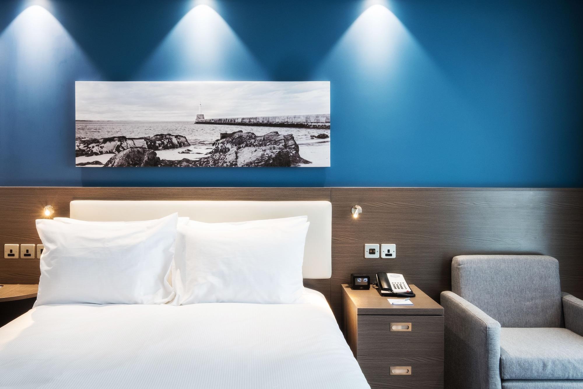 Hampton By Hilton Aberdeen Westhill Kirkton of Skene Exterior photo